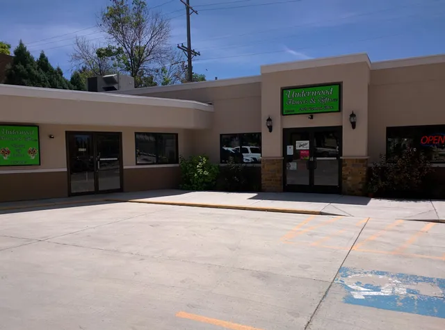 Underwood Flowers & Gifts