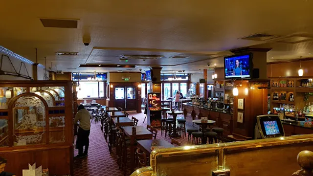 J.J. Moon's - JD Wetherspoon