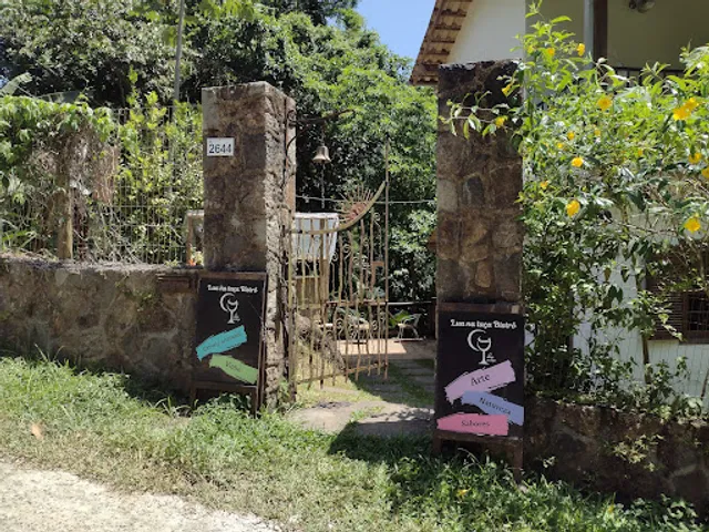 Lua Na Taça Bistro - Club de Vinho - Galeria de Arte