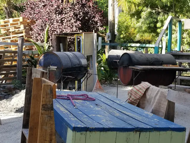 Wish Willy Bar & Grill