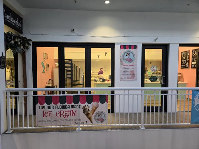 The Laughing Flamingo Cafe