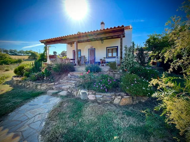 A Quintinha - Farmhouse & Cottage
