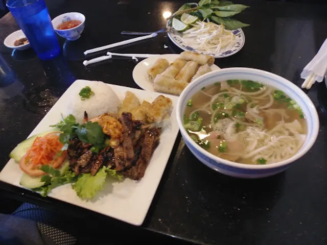 Phở 96 Vietnamese Restaurant