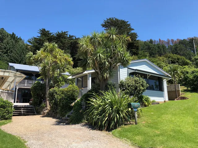 French Pass Beachfront Villas