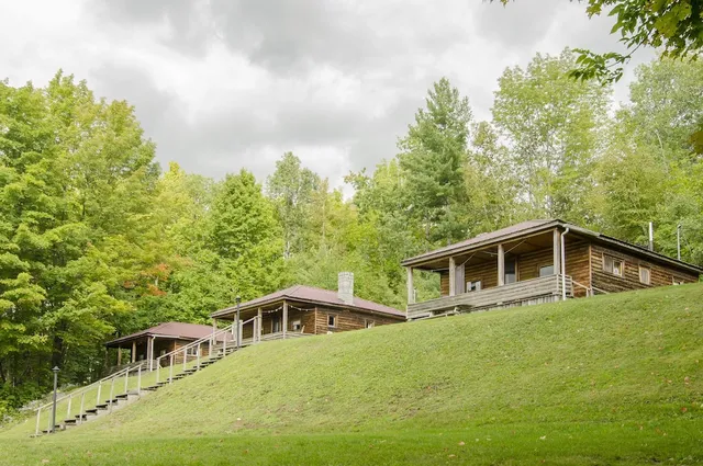 Mountain Lake Cottages