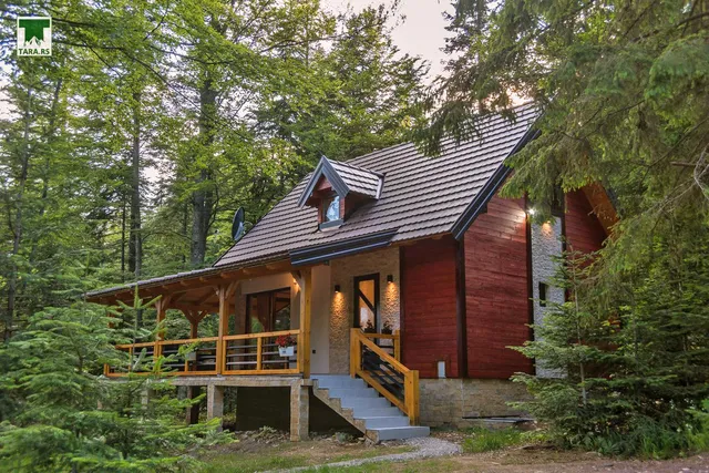 PLANINSKA KUĆA ZEVS