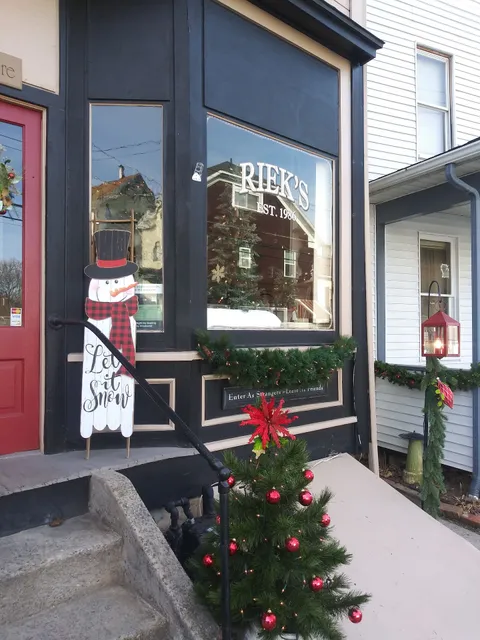 Riek's Country Store