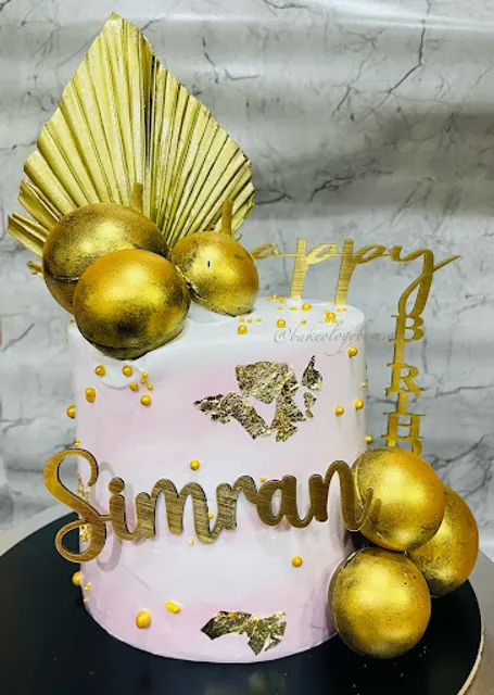 Bakeology By Mehak Arora | Best Home Bakery For Customised Cakes in Delhi