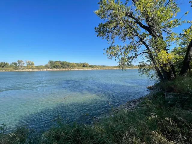 Missouri River Natural Area and Trailhead