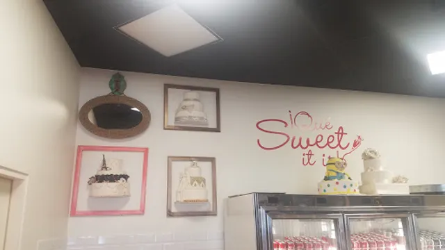 Vicky Bakery Miramar