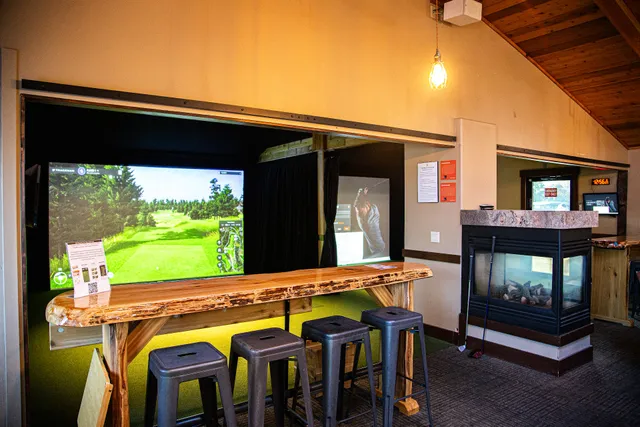 Avondale Bar and Grill