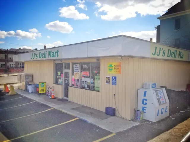 J J's Deli Mart