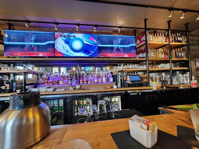 Urban on Plant Kitchen & Bar