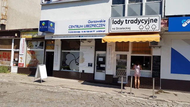 Traditional Ice Cream at Mill Square