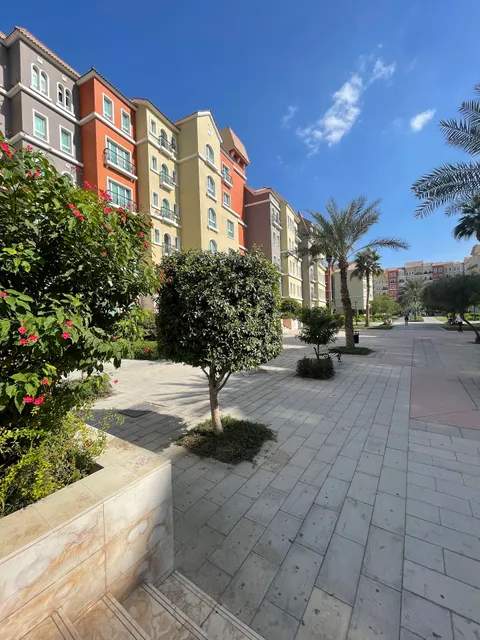 Building 171 Discovery Gardens