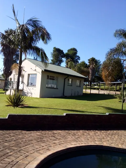 Le Paradise Holiday Resort