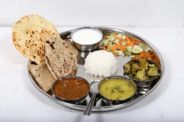 Sarthak Dining And Snacks