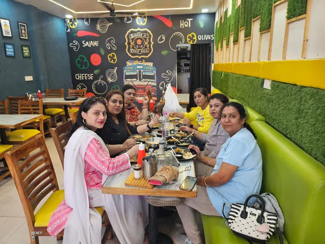 Sardar Ji Family Restaurant - Soya Chaap Wale