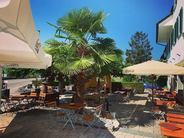 Hans Heiri’s Restaurant & Bar