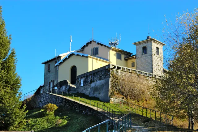 Monte Bisbino