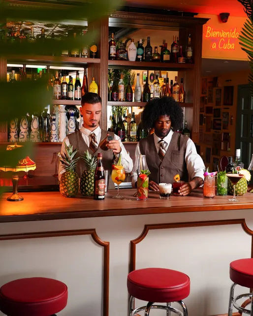 Casa Cubana | Restaurant & Live Music