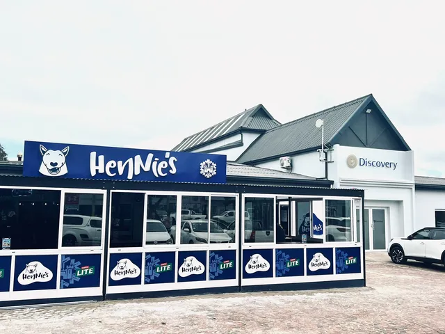 Hennie's George Restaurant