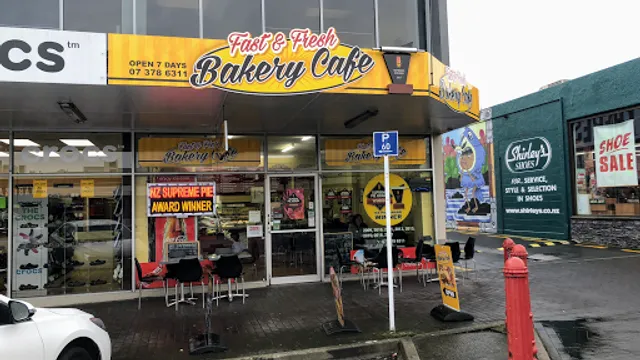 Fast & Fresh Bakery Cafe