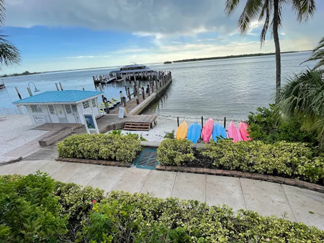 Charley's Cabana Bar