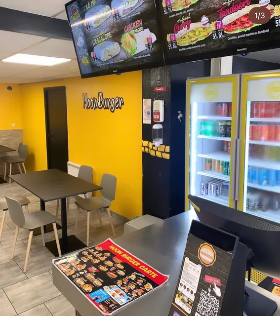 Moon Burger