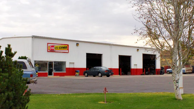 Les Schwab Tire Center