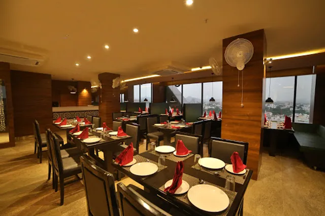 Parkview Heights - Veg & Non Veg Restaurant in Udaipur