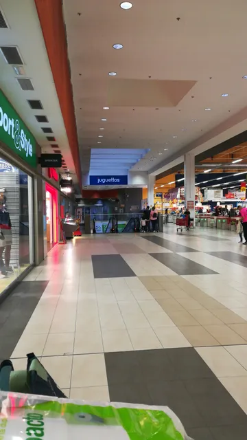 Centro Comercial Aleste Plaza