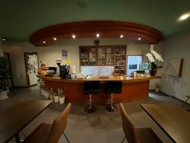 Bene Cafe and Restaurant