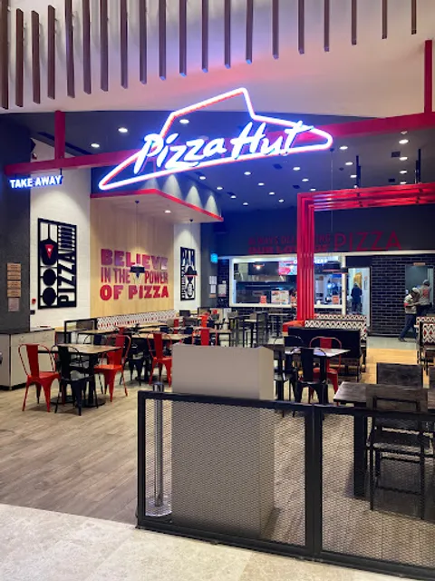 Pizza Hut | Lulu Mall, Trivandrum