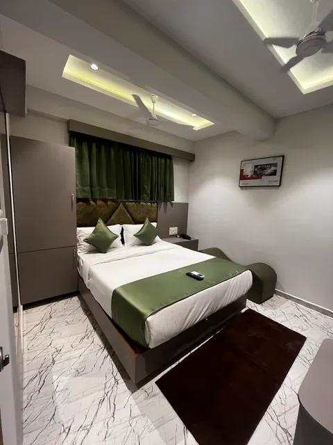 Hotel Privilon - CG Road