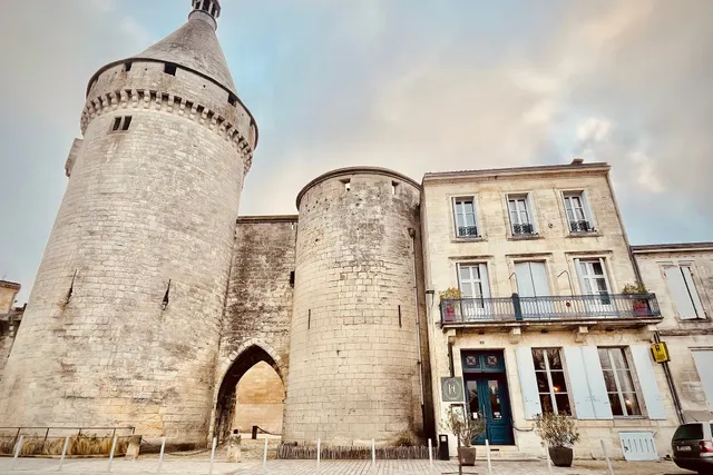 Logis Hôtel de la Tour Libourne