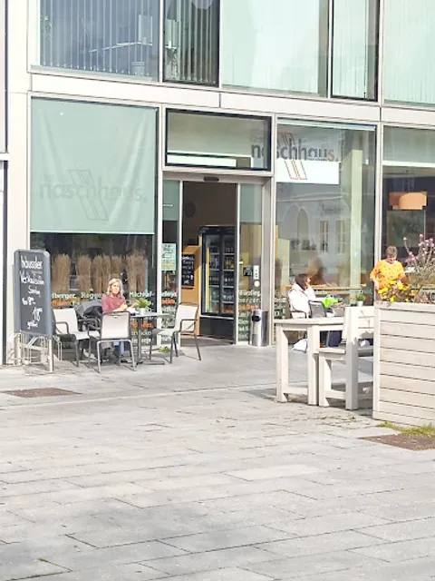 Häussler's Naschhaus