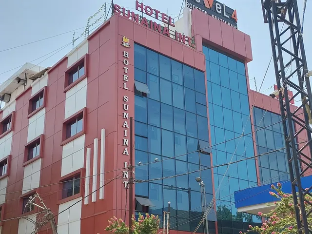 Hotel Sunaina international