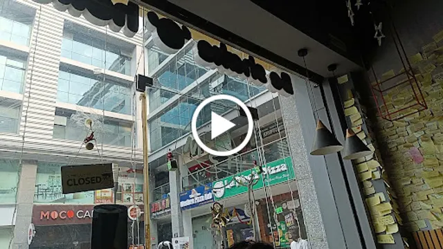 The Shake Maker, Chandkheda