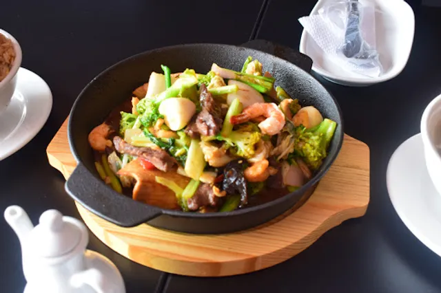 TUSAN WOK | San Borja