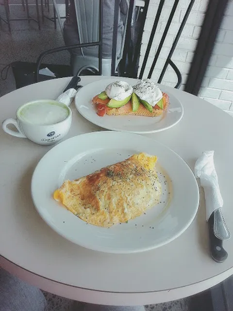 Goodtimes @ Corner Cafe