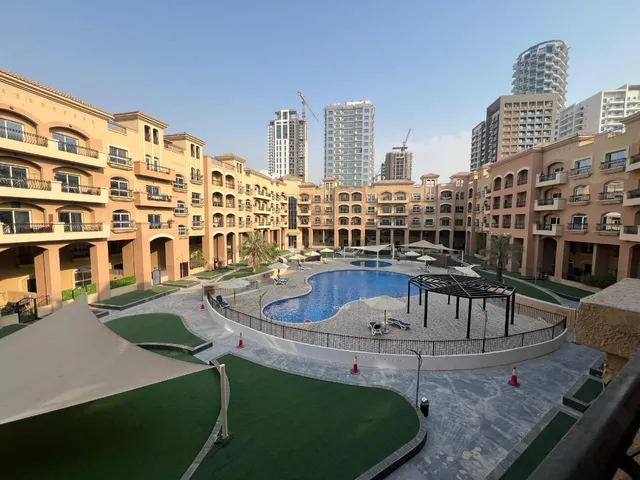 Diamond Views 3 (Block A)