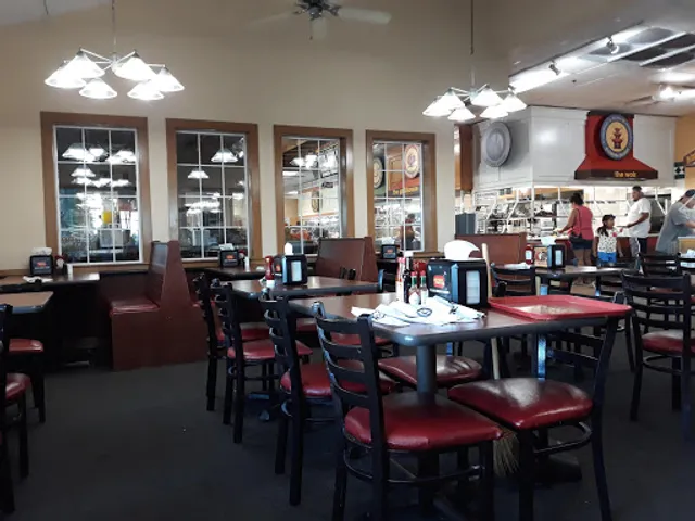 Golden Corral Buffet & Grill