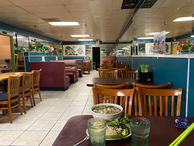 Phở Hòa Restaurant