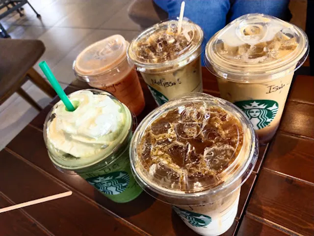 Starbucks Marina ParkCity DT