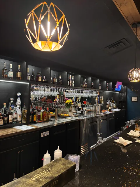 Secret at Center Gastropub & Cocktail Bar