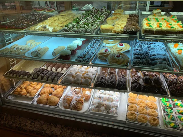 Tiramisu Ristorante Pizzeria & Bakery