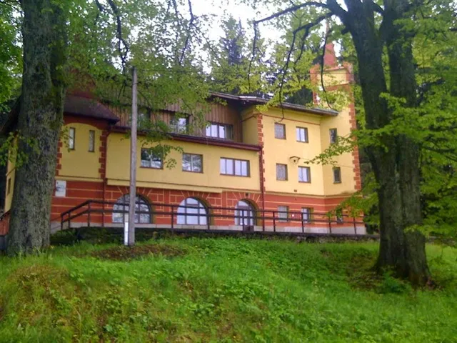 Turisticki Zámeček