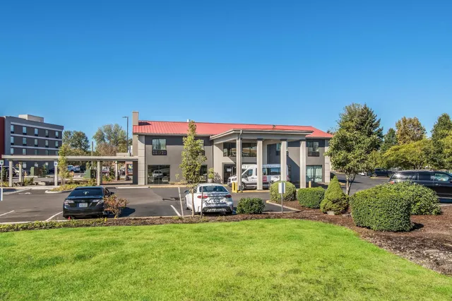 Red Lion Hotel Portland Airport