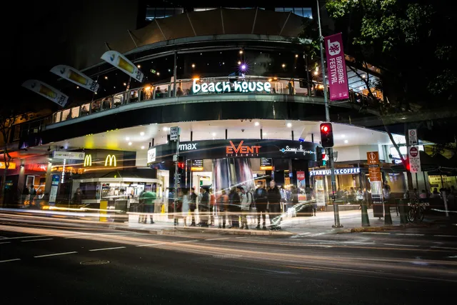 Beach House Bar & Grill CBD